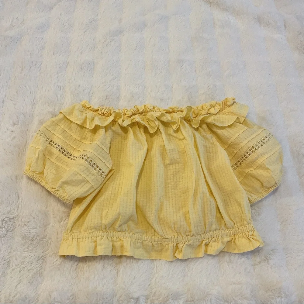 H&M Light Yellow Ruffled Crop Top - Picture 3 of 5